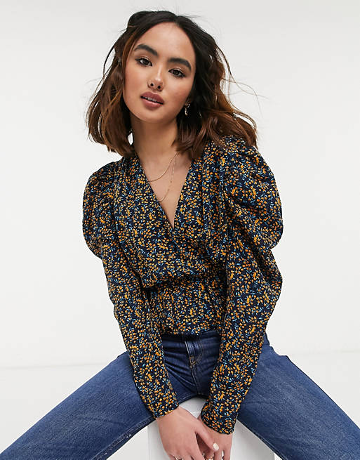 Urban Bliss peplum blouse in ditsy floral | ASOS