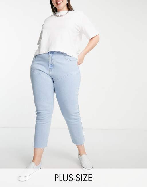 Urban Bliss Plus saddle seamed straight leg jeans in bleach wash