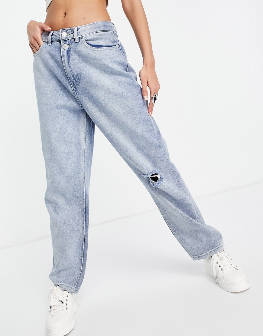 Urban Bliss slim straight leg jeans with rips in light wash-Blues