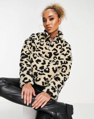 Urban Classics 1/4 zip sherpa fleece in leopard print
