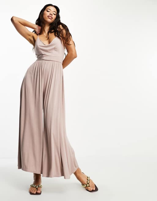 Urban Classics - Jumpsuit met spaghettibandjes in oudroze