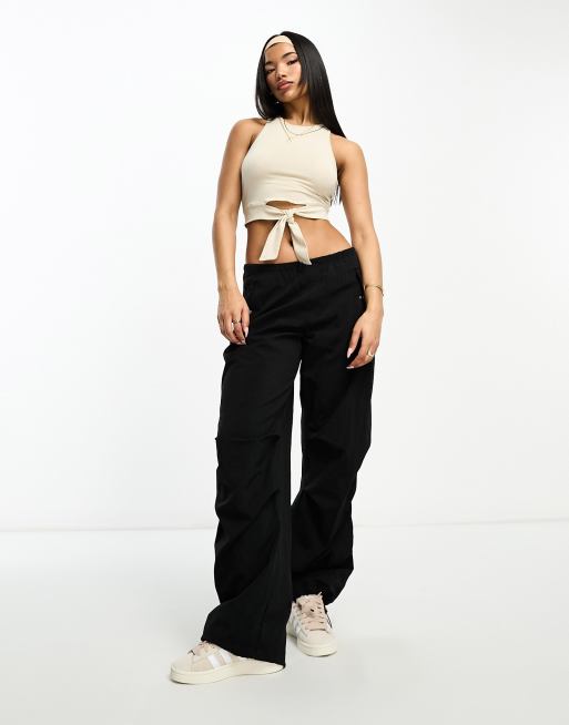 Urban Classics – Krótki top z ozdobnym węzłem w kolorze kości słoniowej, 4 z 4