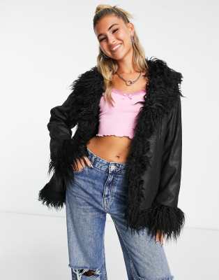 Urbancode faux store fur coat