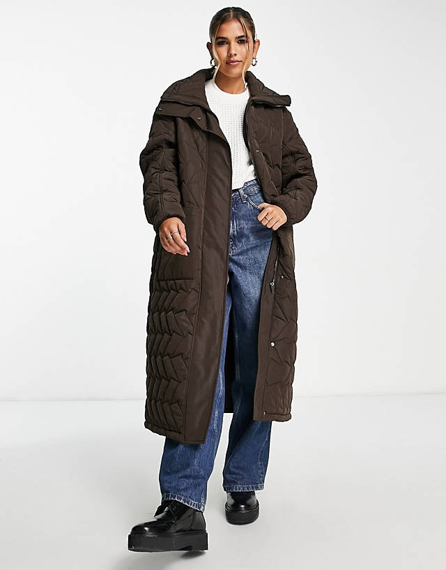 Urbancode - Urban Code longline puffer coat with zigzag quilt in chocolate brown