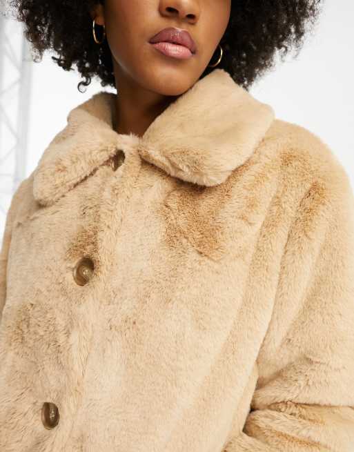 Urban Code Tall Manteau boutonn en fausse fourrure Beige