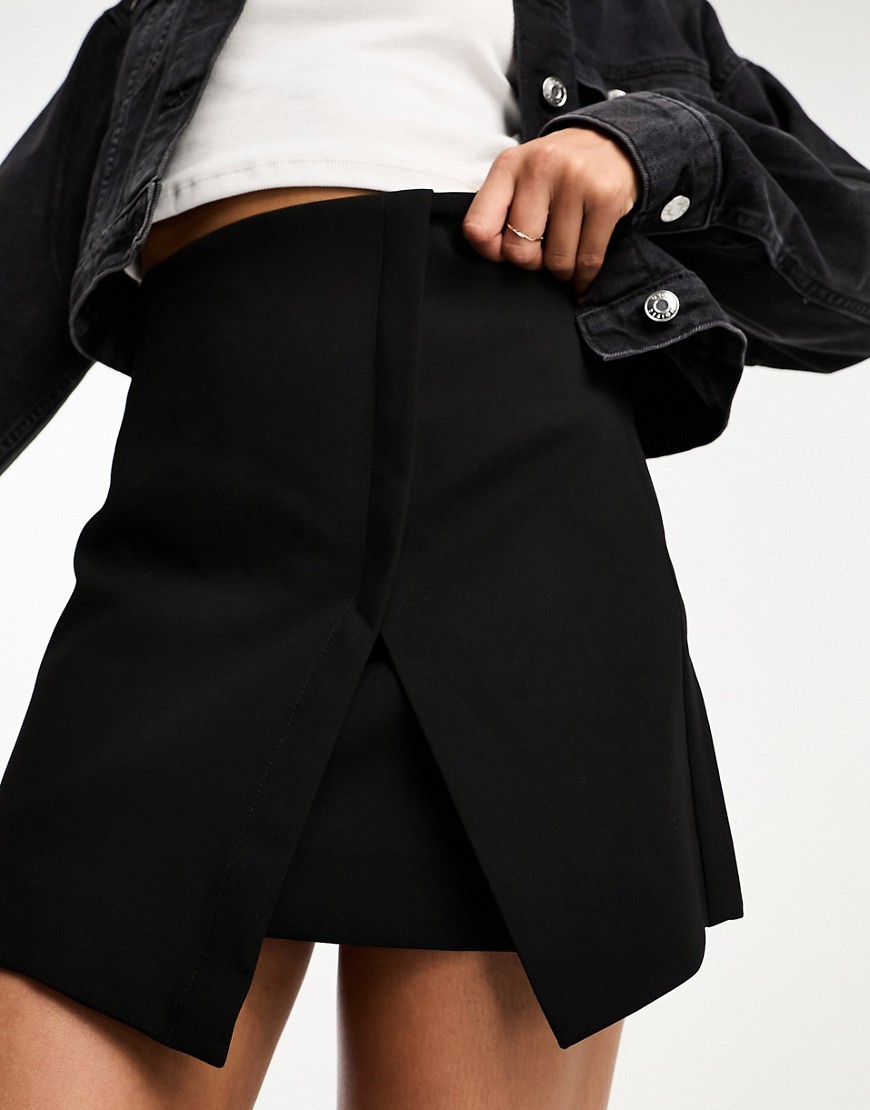 Urban Revivo Asymmetric Mini Skirt In Black