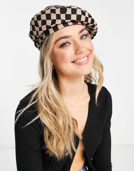 Urban Revivo - Baret met dambordruitjes in beige en zwart