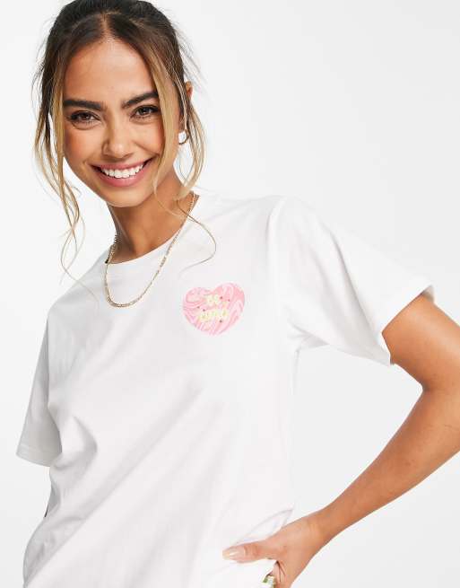 Urban Revivo – Biały T-shirt o luźnym roju z napisem