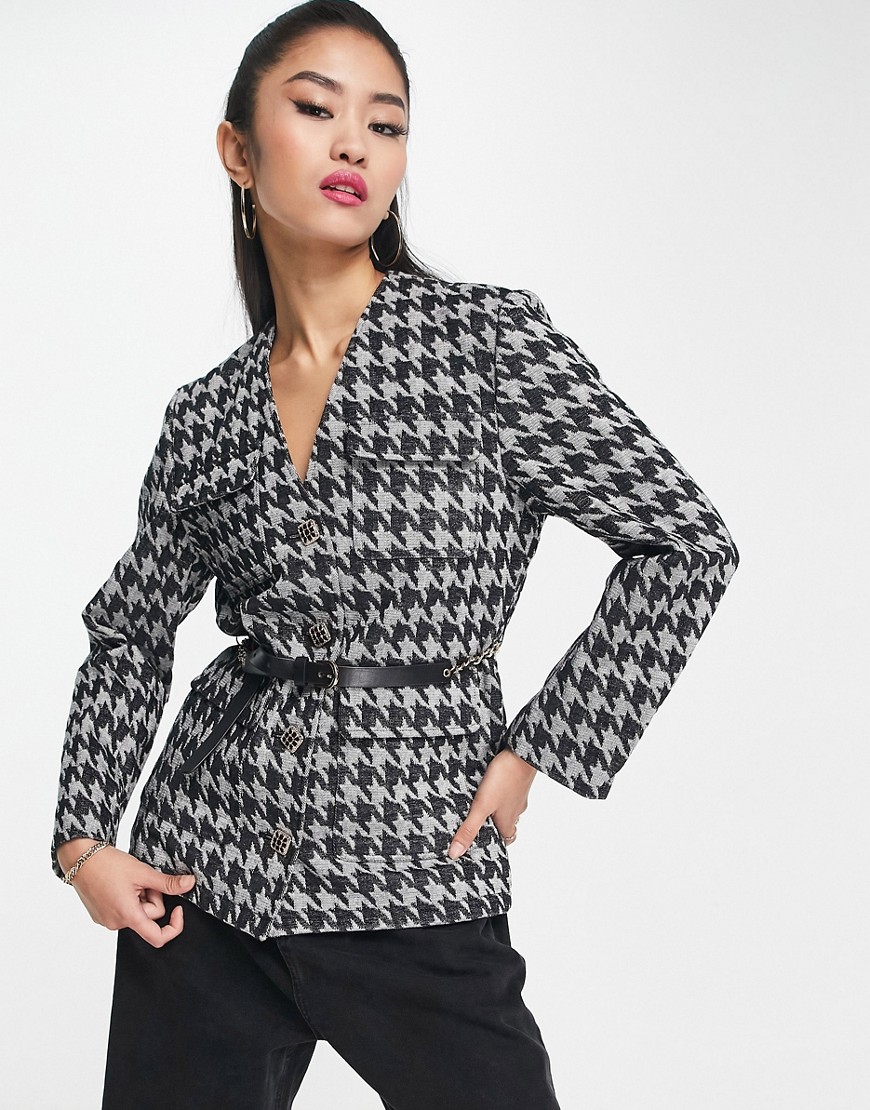 Urban Revivo blazer jacket with chain detailing in black and white houndstooth - part of a set-Multi