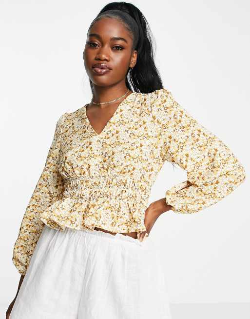 Urban Revivo - Bluse med smockdetalje i gul med blomstermønster