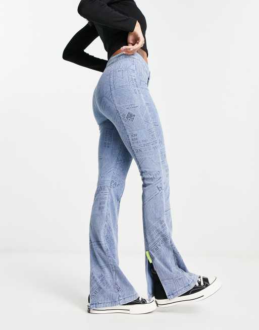 Urban Revivo boot cut flare denim jeans with graphic detailing in blue