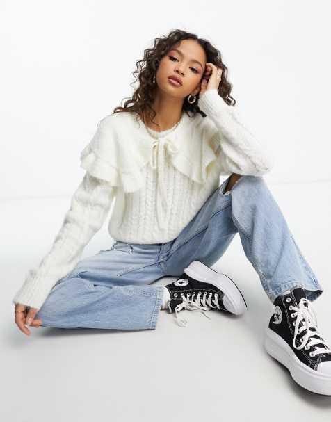 Urban Revivo cable knitted jumper with frill collar detail in beige - view 1
