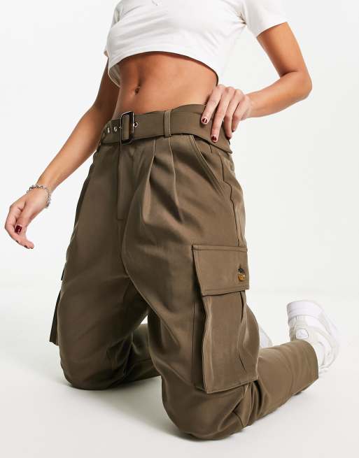 Urban Revivo cargo pants with belt detail in khaki