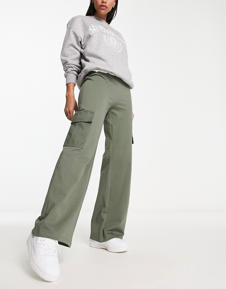 Urban Revivo cargo trousers in army green