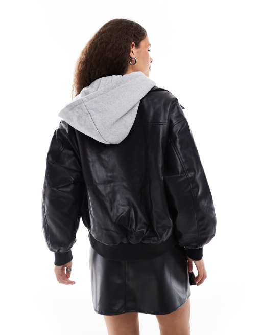 Urban Revivo classic oversized faux leather bomber jacket in black, 4 of 4