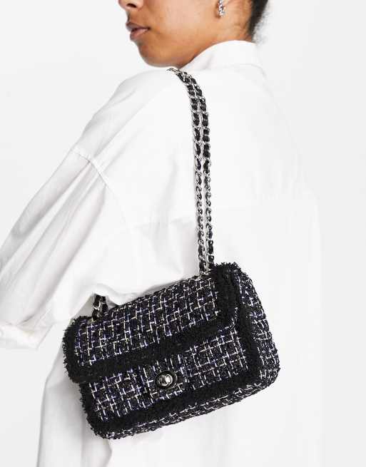 Urban Revivo – Czarna torebka crossbody z tkaniny boucle