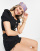 Thumbnail 1 van 4