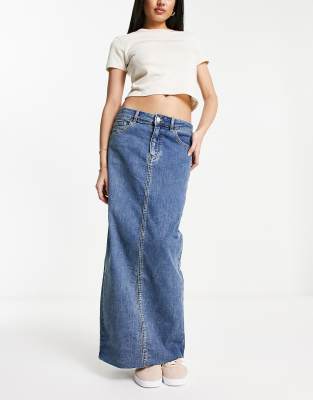 Urban Revivo Urban Revivo denim midi skirt in blue
