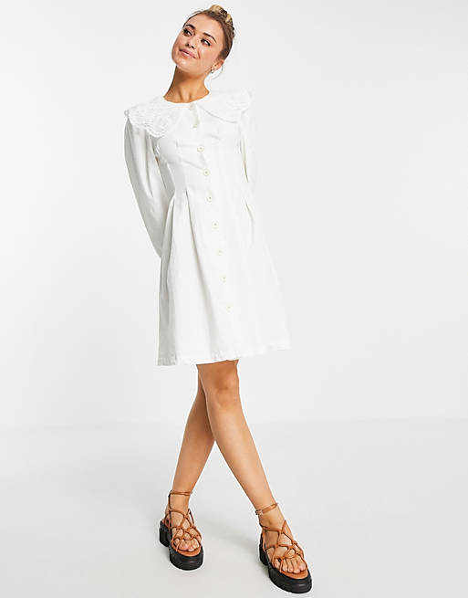  Urban Revivo denim mini dress with oversized collar in white 