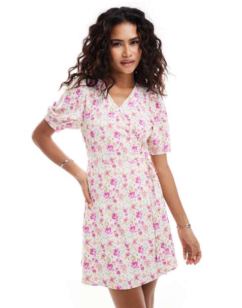 Urban Revivo ditsy floral wrap mini dress in pink - view 1