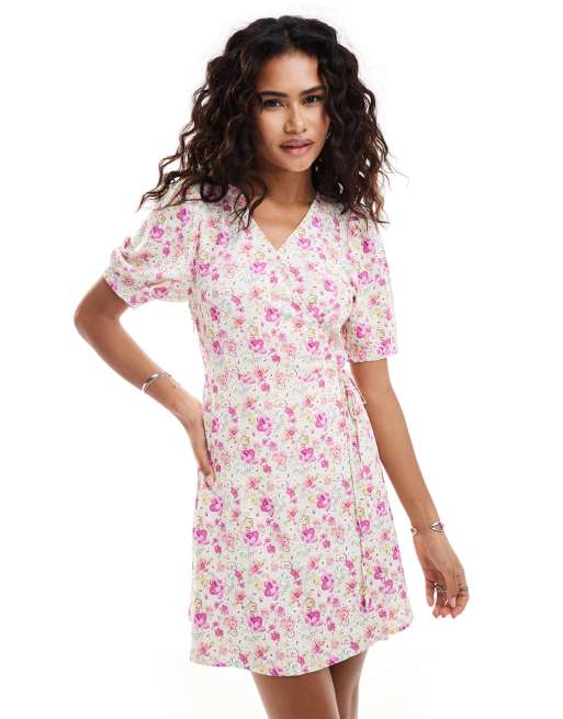 Urban Revivo ditsy floral wrap mini dress in pink