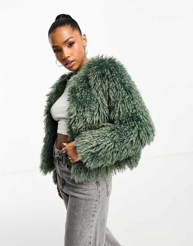 Urban Revivo faux fur cropped jacket in sage green | ASOS