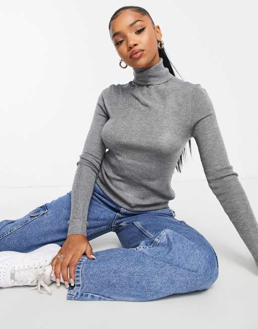 Urban Revivo fine knit roll neck sweater in light gray ASOS