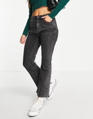 Urban Revivo flared jeans with raw edge in black - ASOS Price Checker