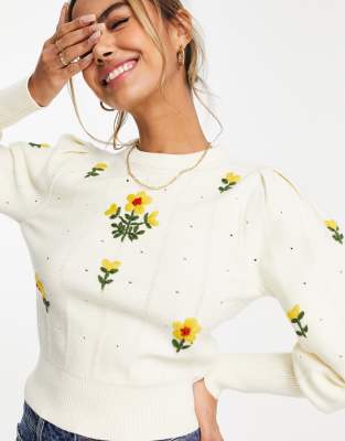 Urban Revivo Floral Print Knit Sweater In Beige-neutral