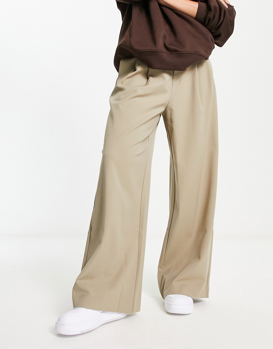 Urban Revivo formal wide leg pants in beige-Gray