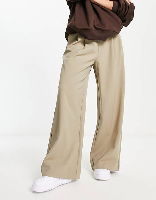 Urban Revivo formal wide leg pants in beige | ASOS