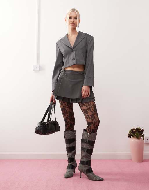 Urban Revivo - Gelaagde geplooide mini rok met gestrikt detail in medium grijs