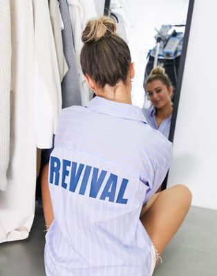 Urban Revivo – Gestreiftes Oversize-Hemd in Blau