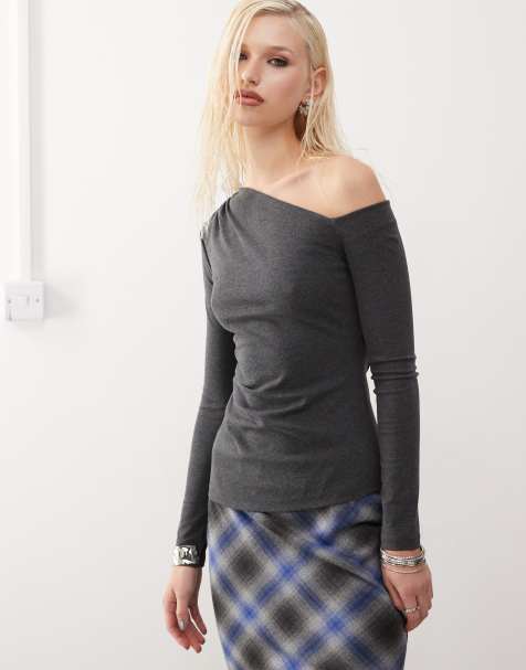 Urban Revivo - Grå tætsiddende offshoulder-top - view 1