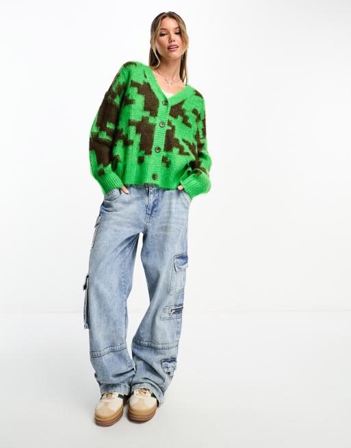 Urban Revivo houndstooth fluffy oversized cardigan in green and brown