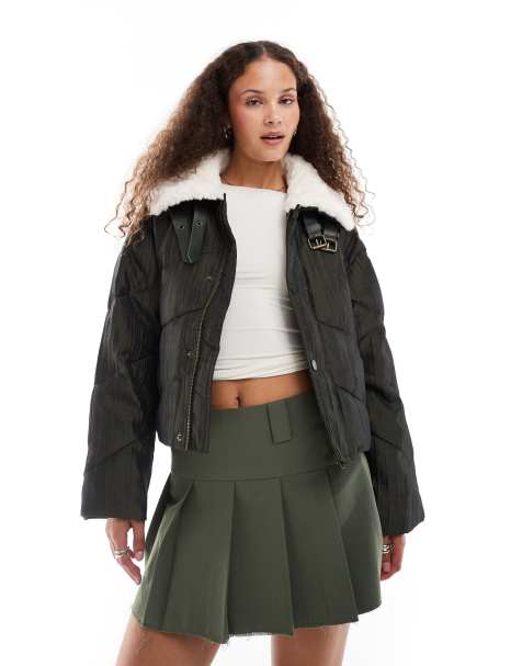 Urban Revivo iridescent high neck puffer jacket in deep green - view 1