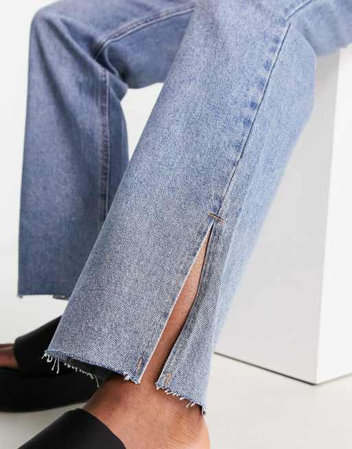 Urban Revivo Jean mom a ourlet fendu Bleu ASOS