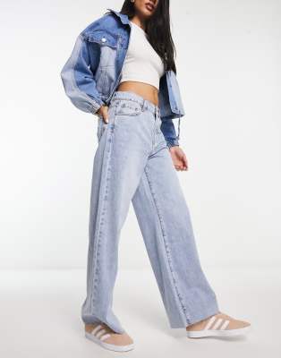 Urban Revivo - Jeans in Blau mit weitem Bein