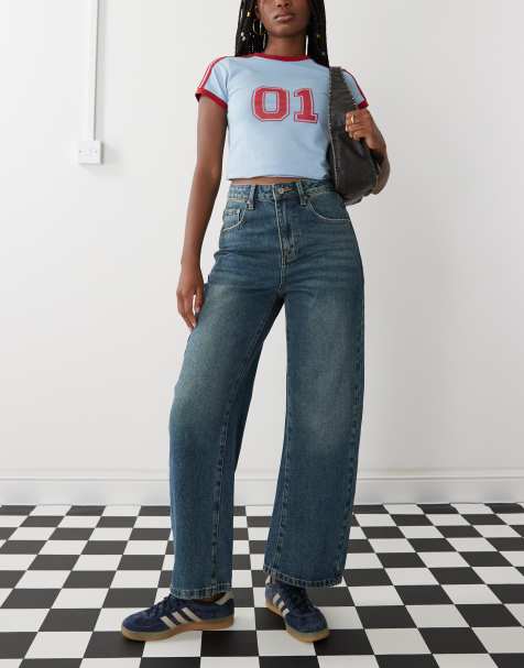 Urban Revivo – Jeans in Mittelblau mit abgerundetem Beinschnitt - view 1