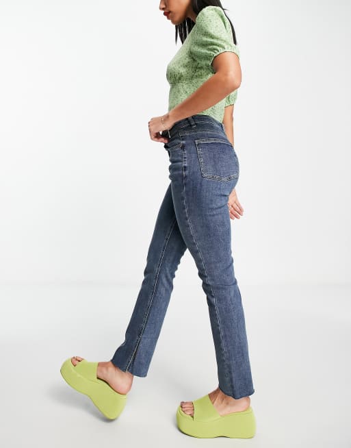 Urban Revivo - Jeans met rechte pijpen in blauw