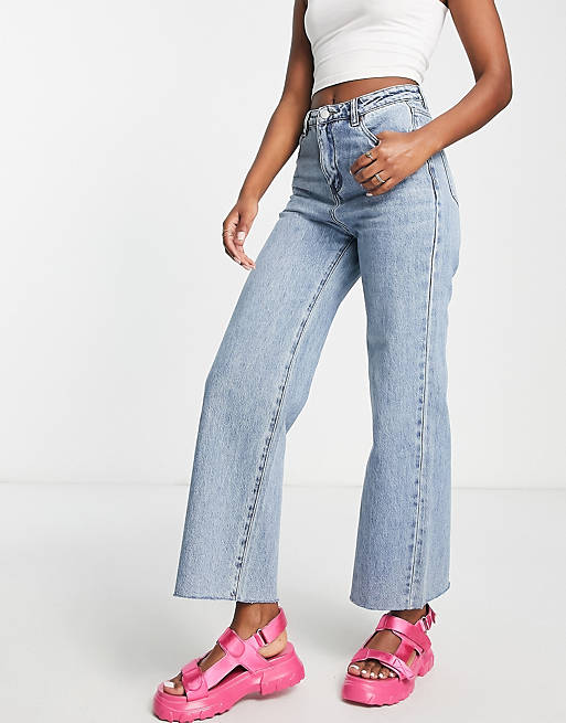 Urban Revivo - Jeans met wijde pijpen in lichtblauw