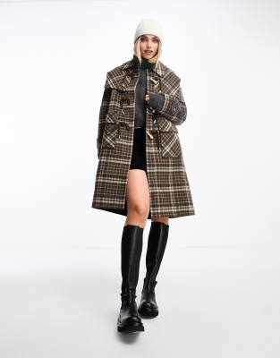 Urban Revivo - Karierter Dufflecoat in Braun mit Knebelknopfverschluss-Brown