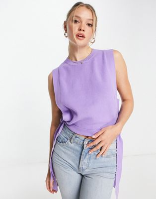 Urban Revivo knitted sweater vest in lilac