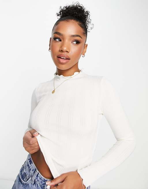 Urban Revivo Lettuce Hem Long Sleeve Top In White Asos