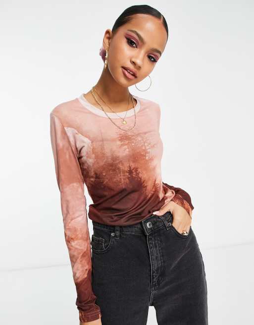 Urban Revivo long sleeve top in brown print ASOS