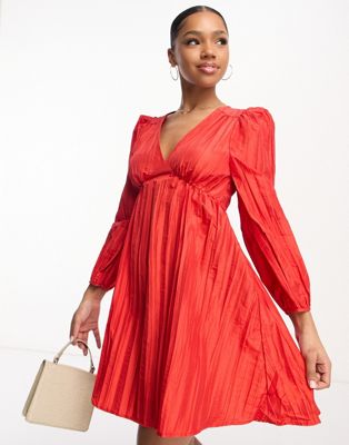 Urban Revivo Long Sleeve V Neck Crinkle Mini Dress In Red