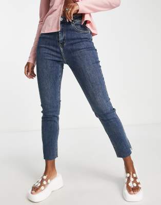 Urban Revivo mom jeans in dark blue - ASOS Price Checker
