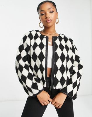 Urban Revivo padded jacket in black and white diamond check  - ASOS Price Checker