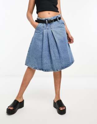 Plus Vintage Wash Belted Denim Pleated Mini Skirt