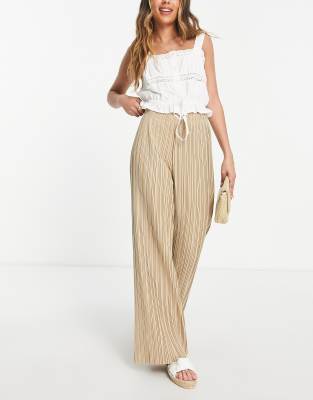 Urban Revivo - Plissierte Hose in Beige mit weitem Bein-Neutral